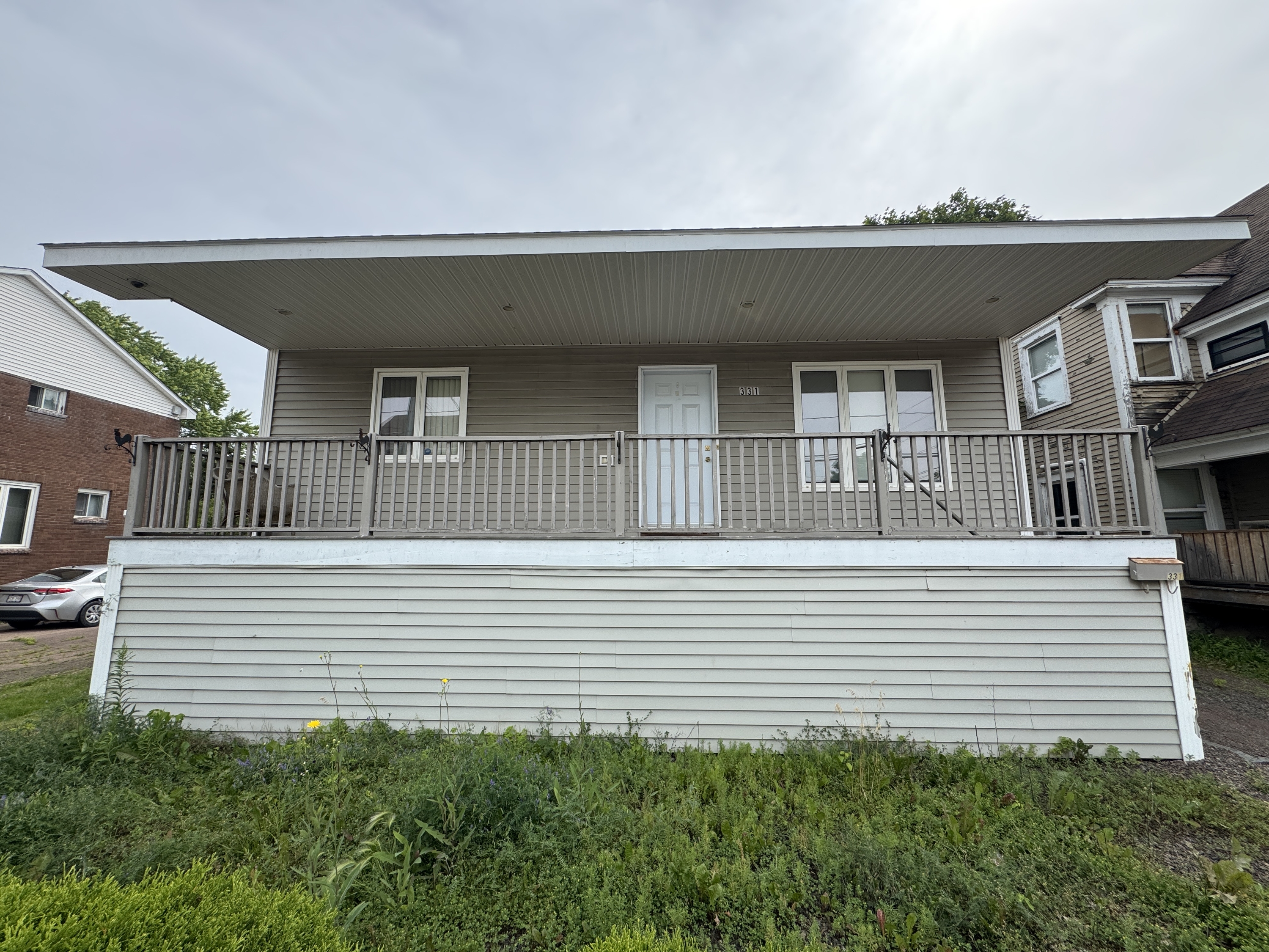 331 Robinson Street - 2 (Downstairs) photo 19