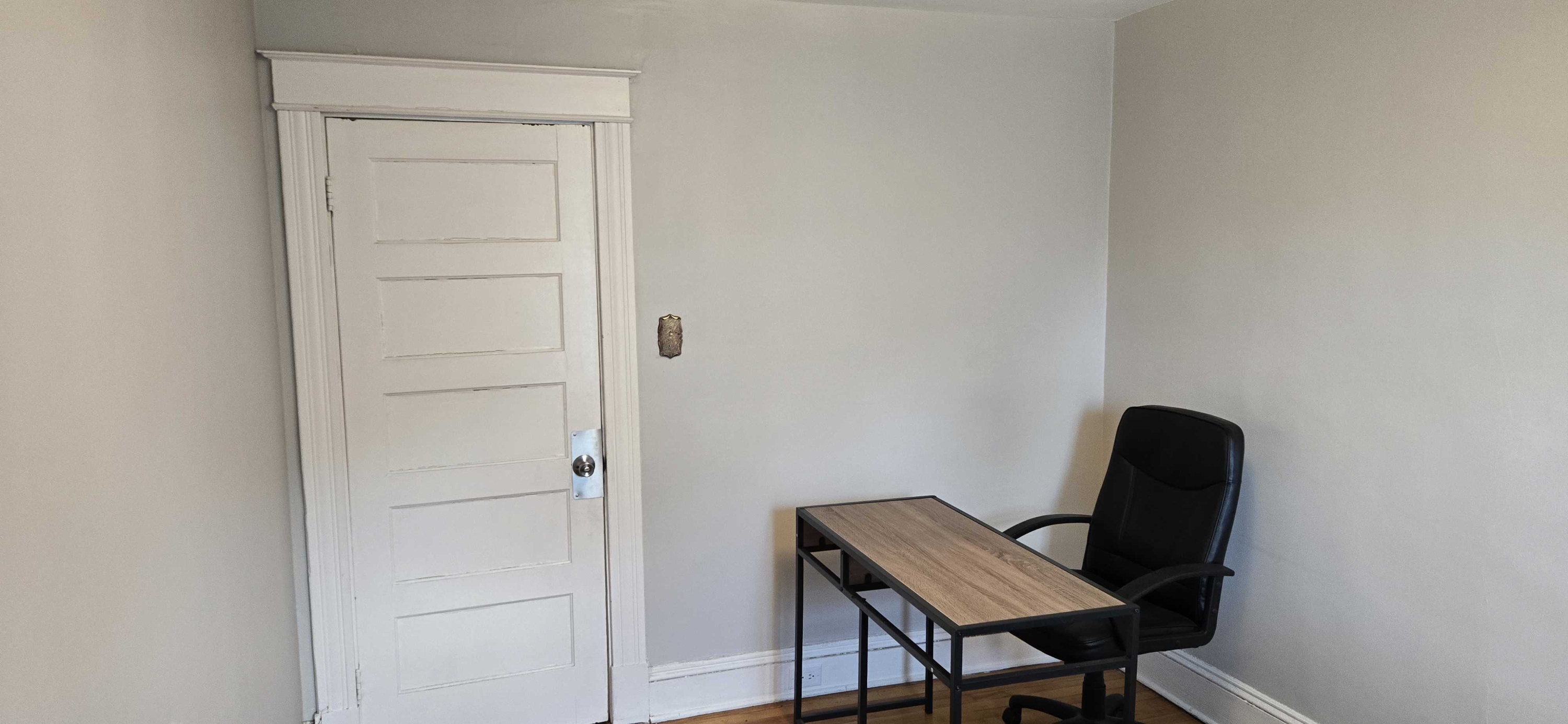 42 Enterprise Street - Room 3 photo 14