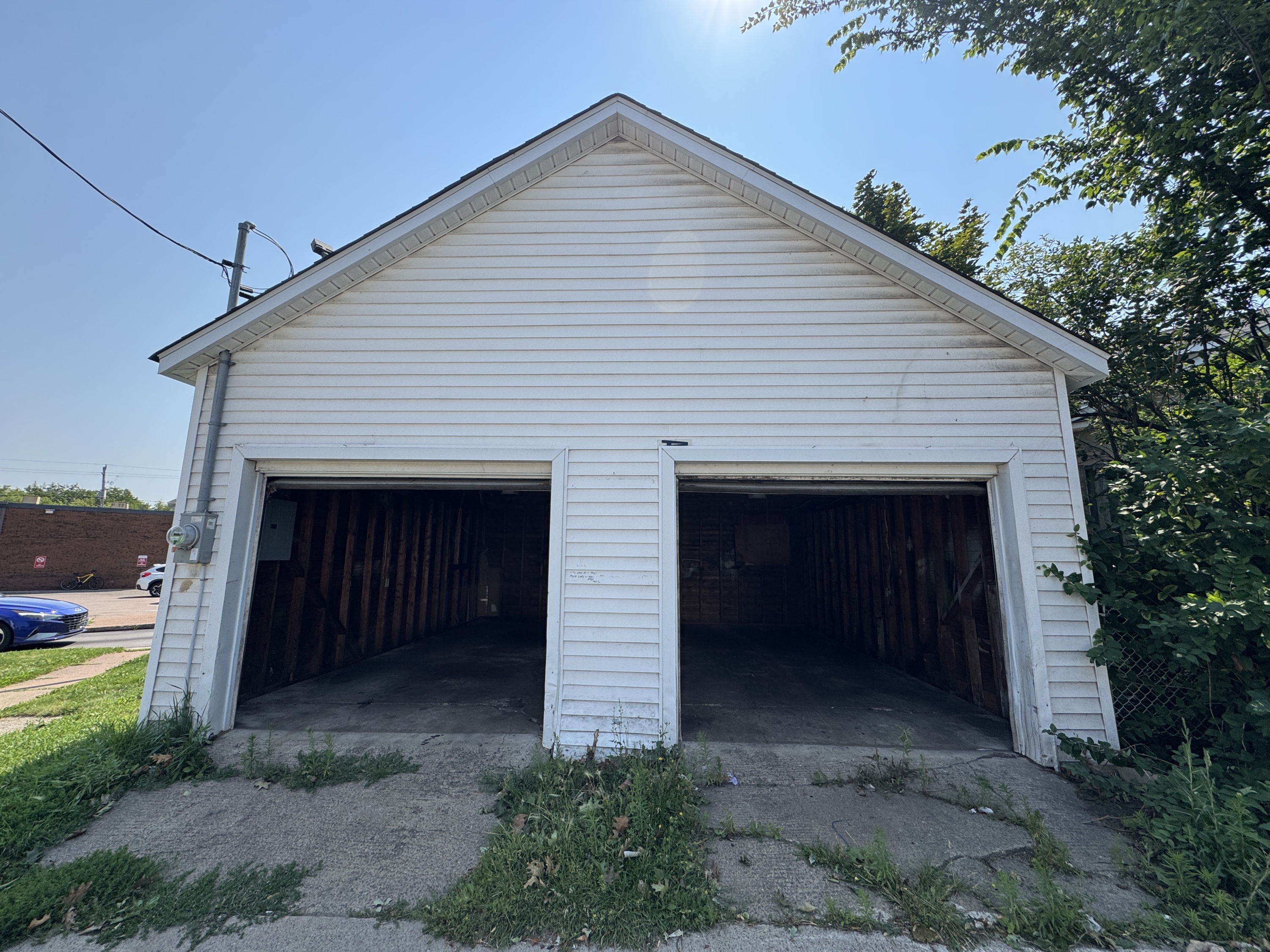 125-127 Steadman Street - Garage