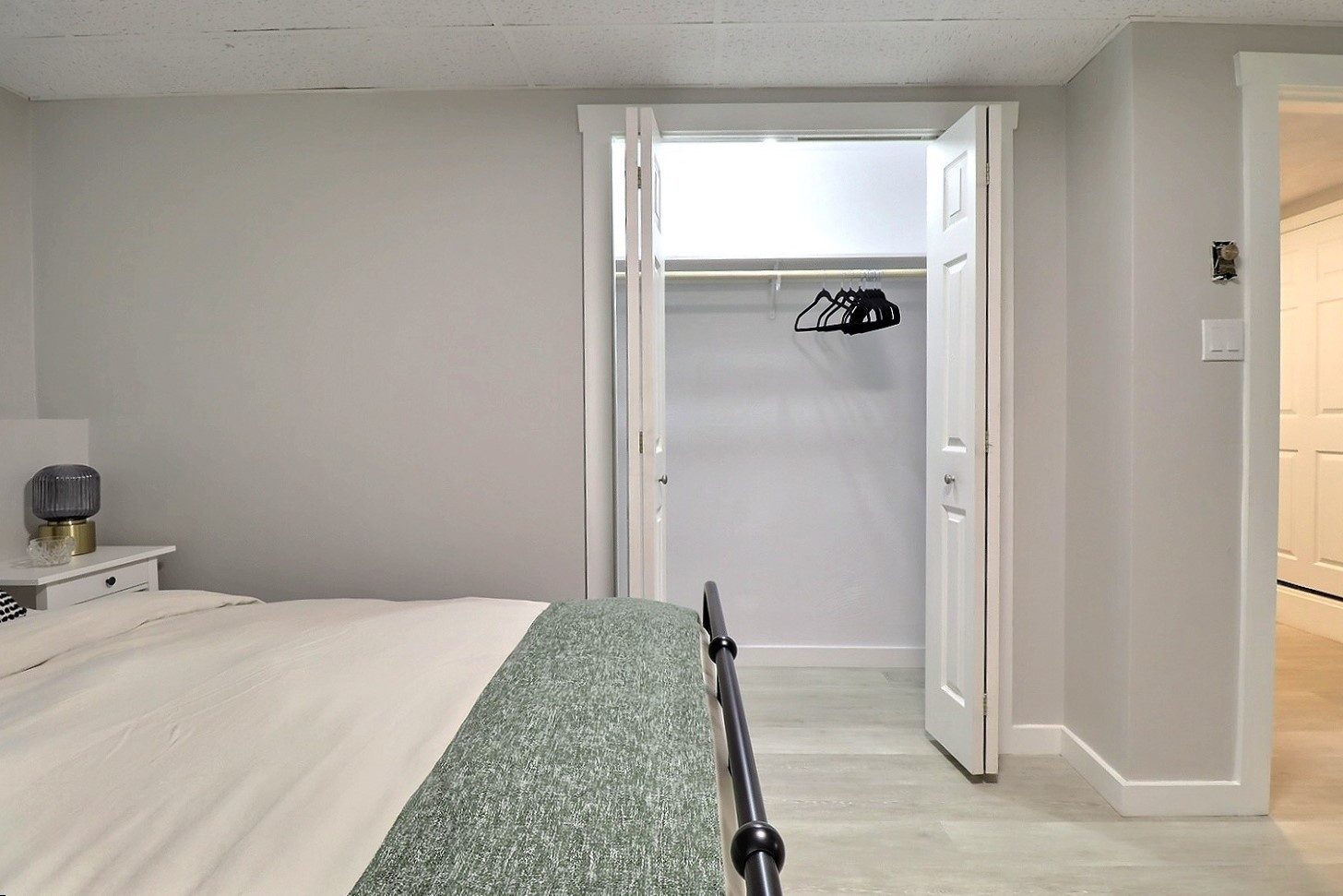 5 Scarborough Avenue - Lower Level Room #1 photo 31