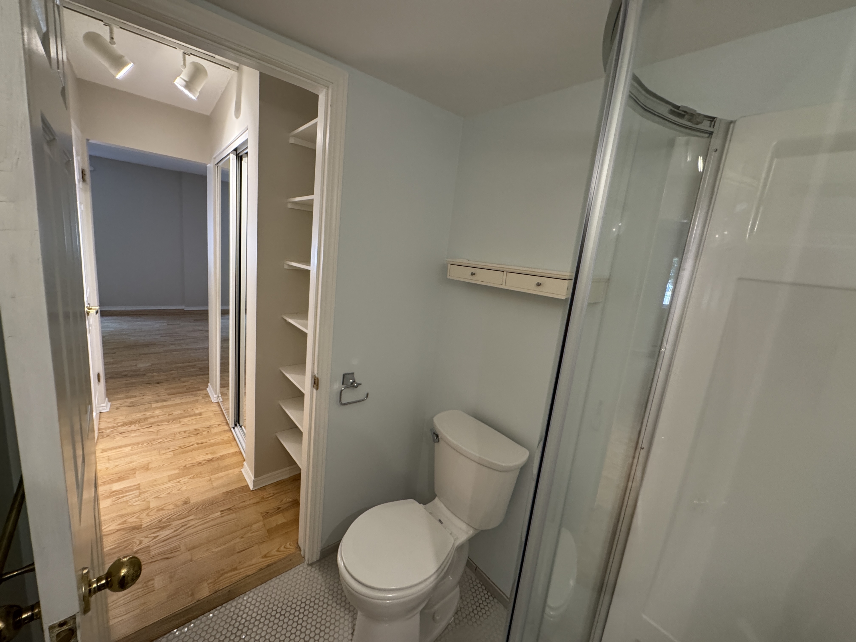 191 Queen Street - 107 photo 21