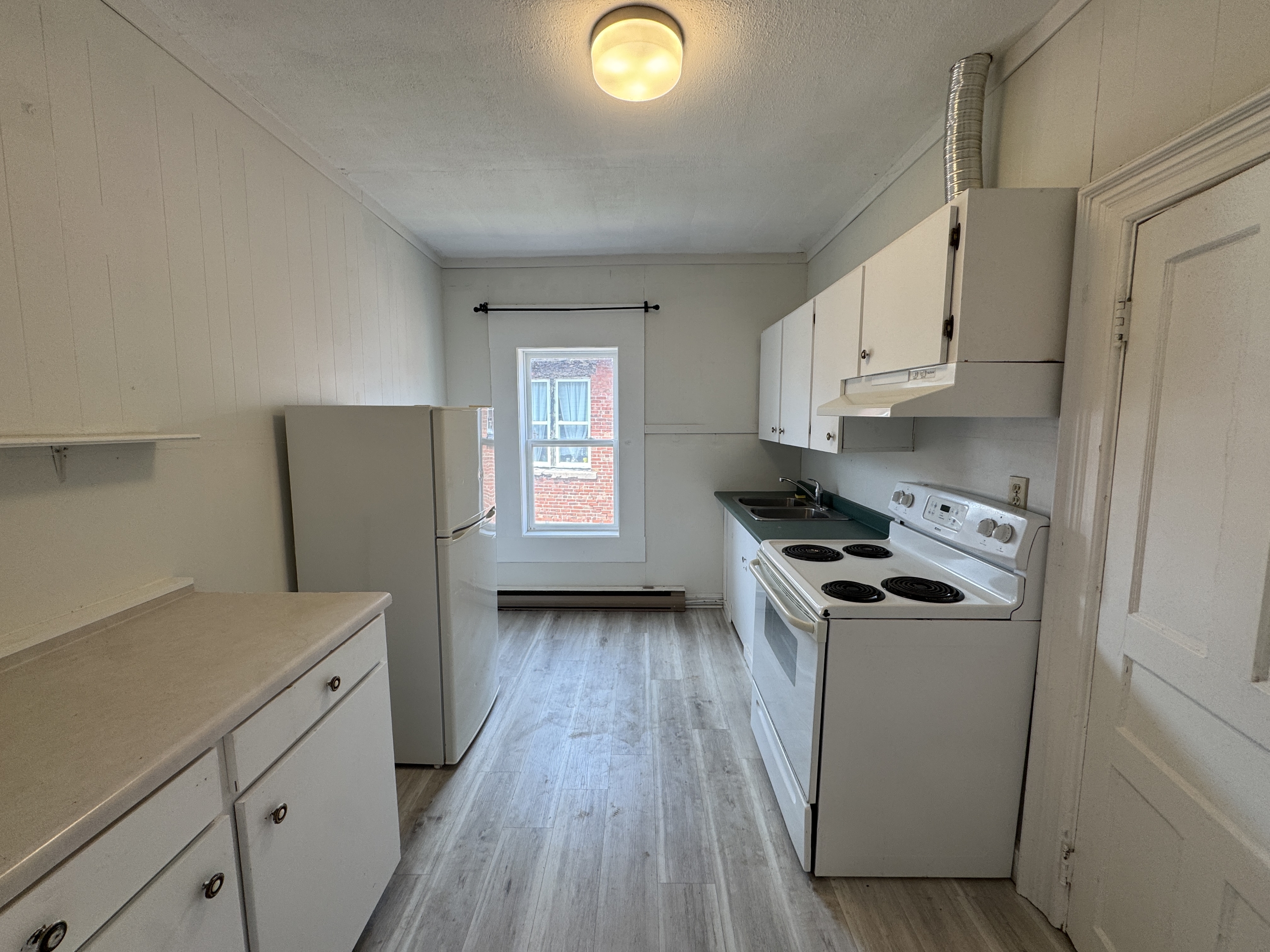 9 Lorne Street - 2 photo 8