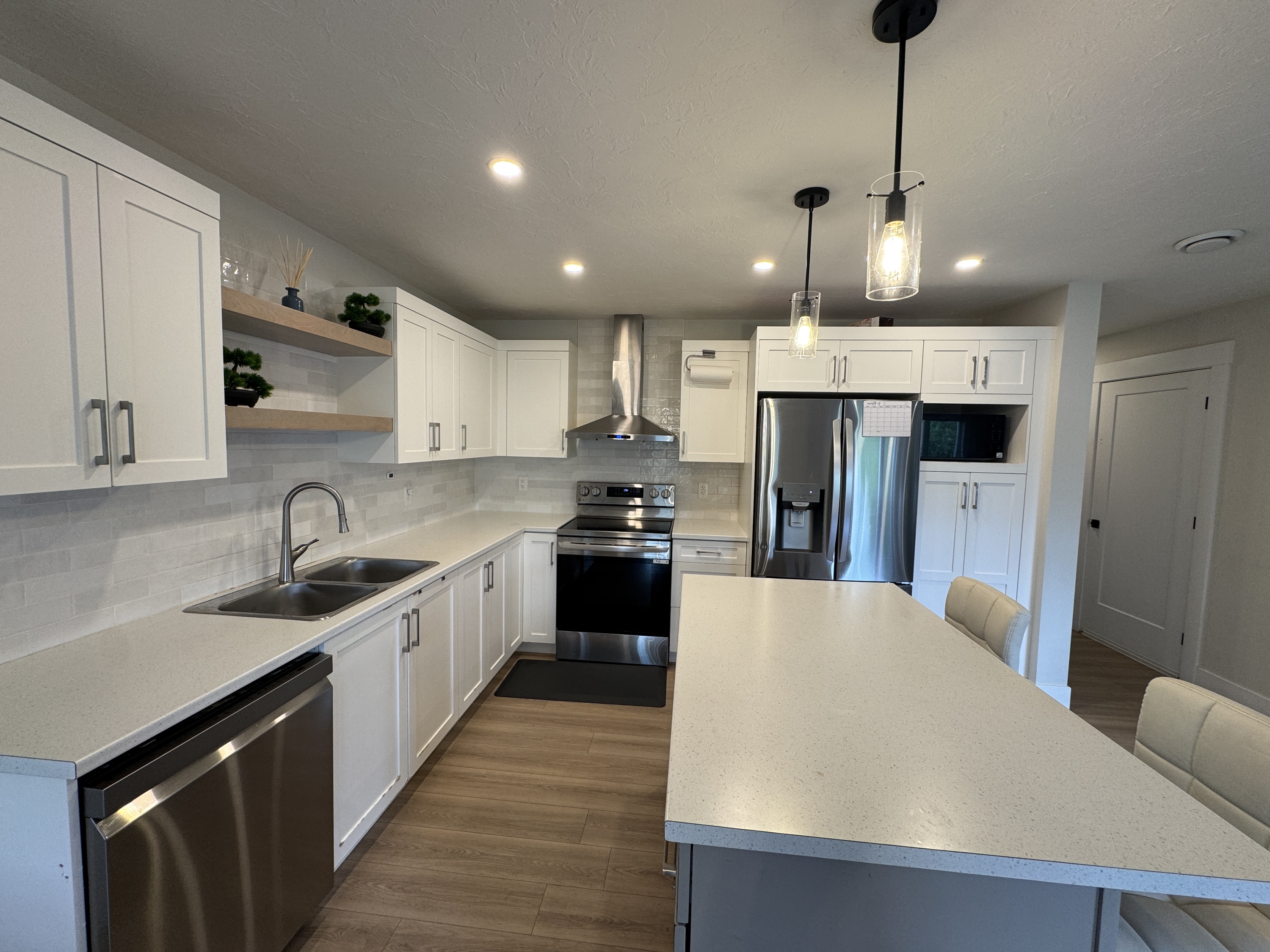 165 Teaberry Avenue - Upper Level photo 11
