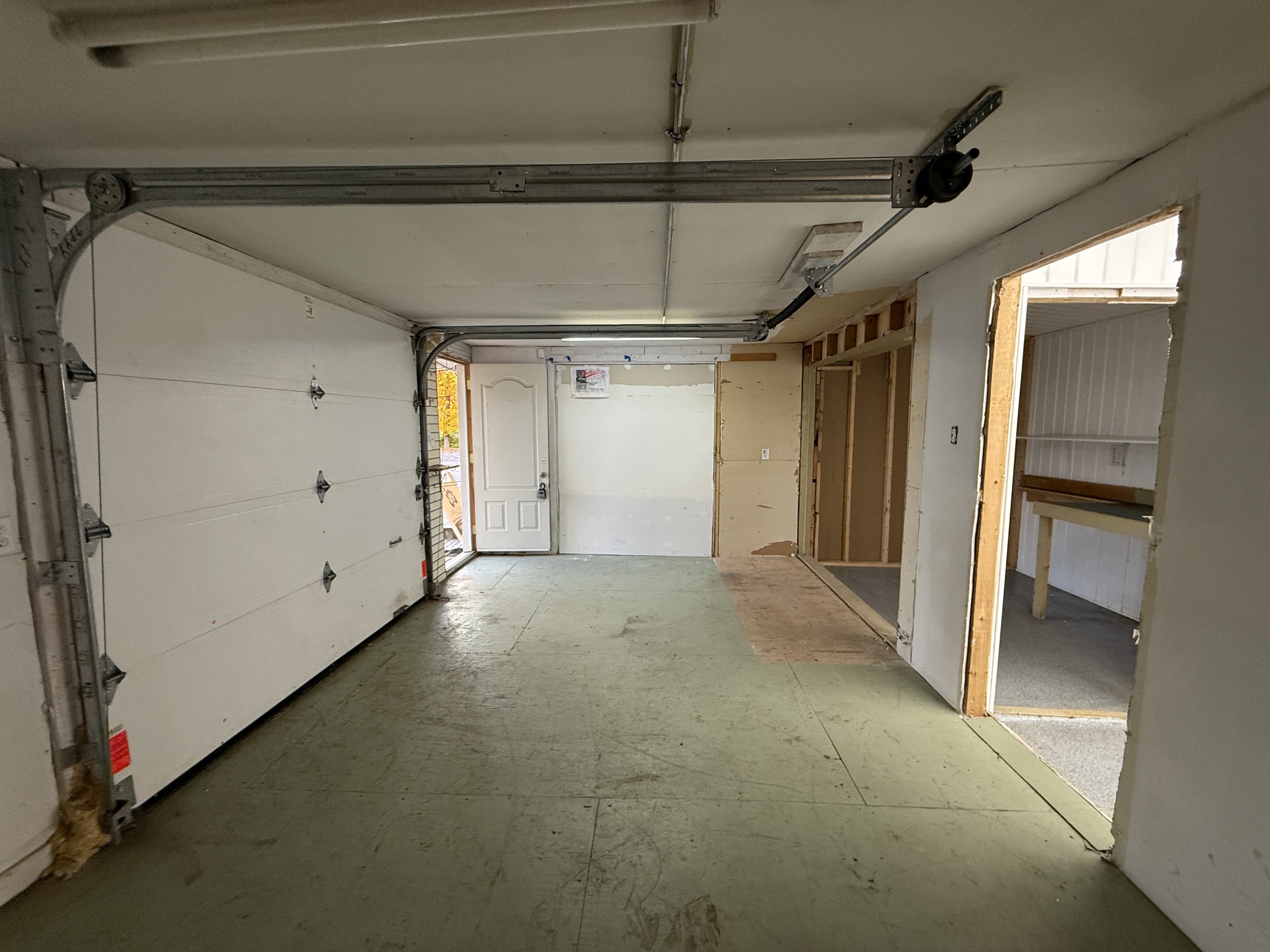 320 Main Street - Storage