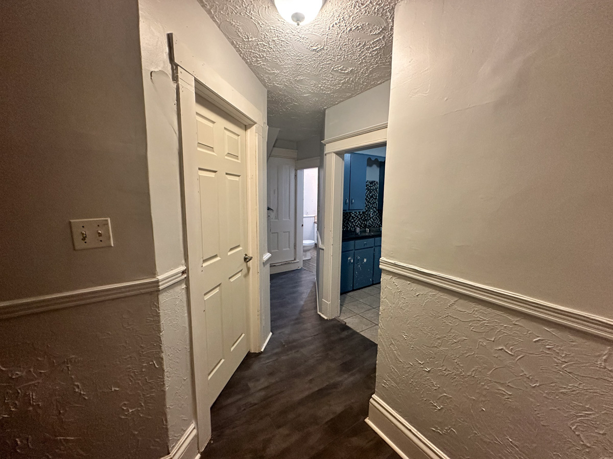 422 Saint George Street - 2 photo 10