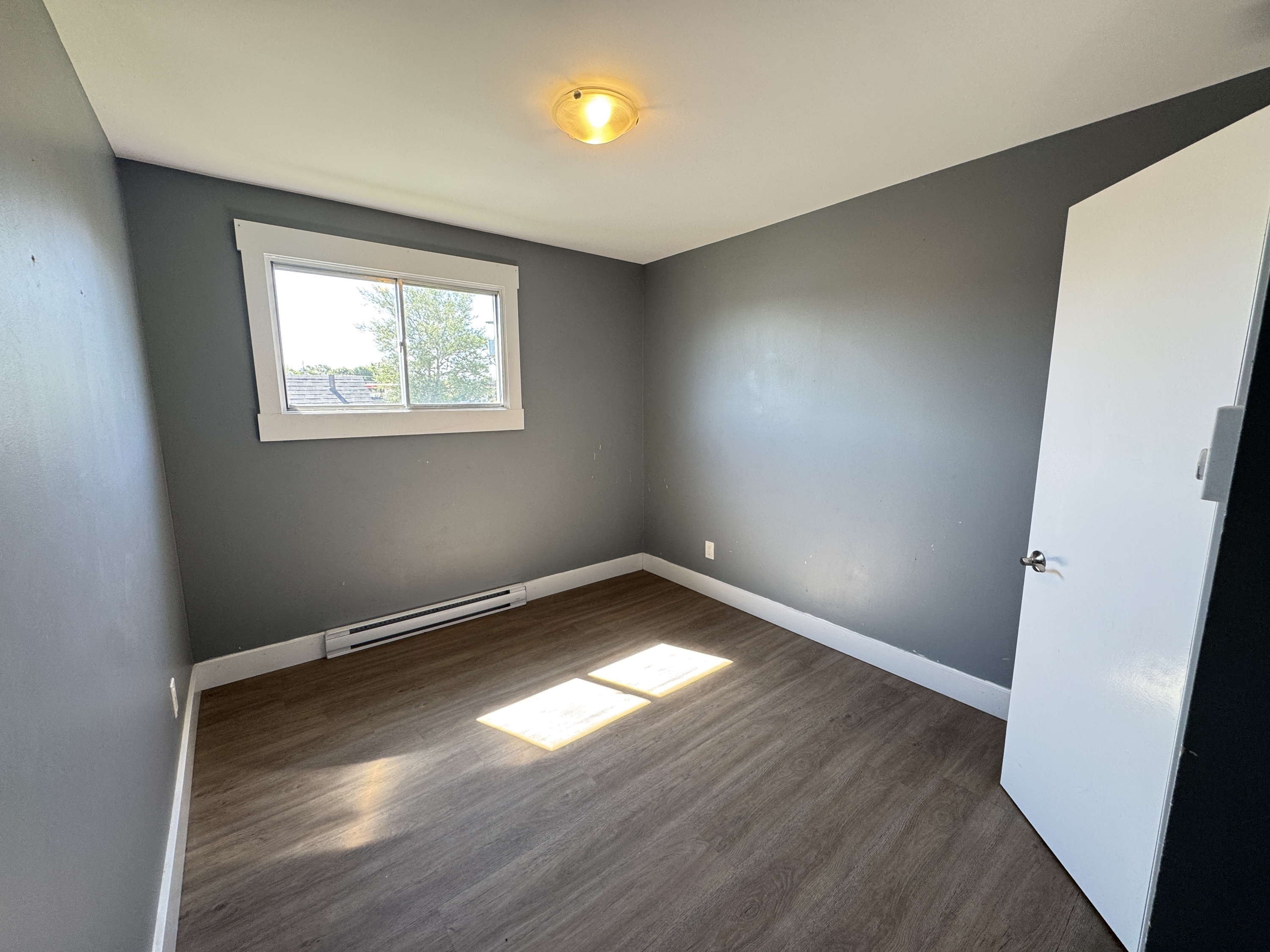 46 Terris Avenue - 5 photo 9