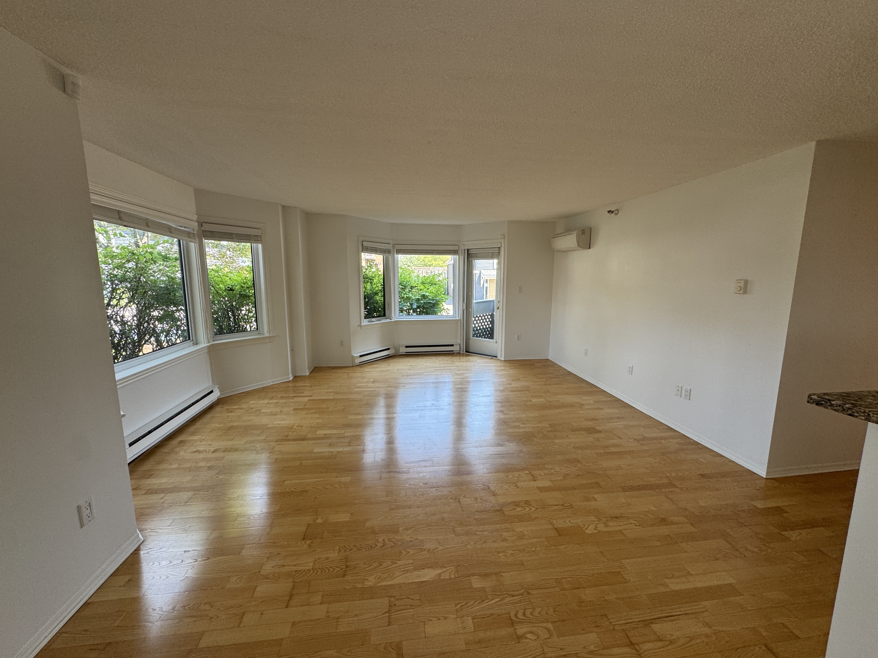 191 Queen Street - 107 photo 39