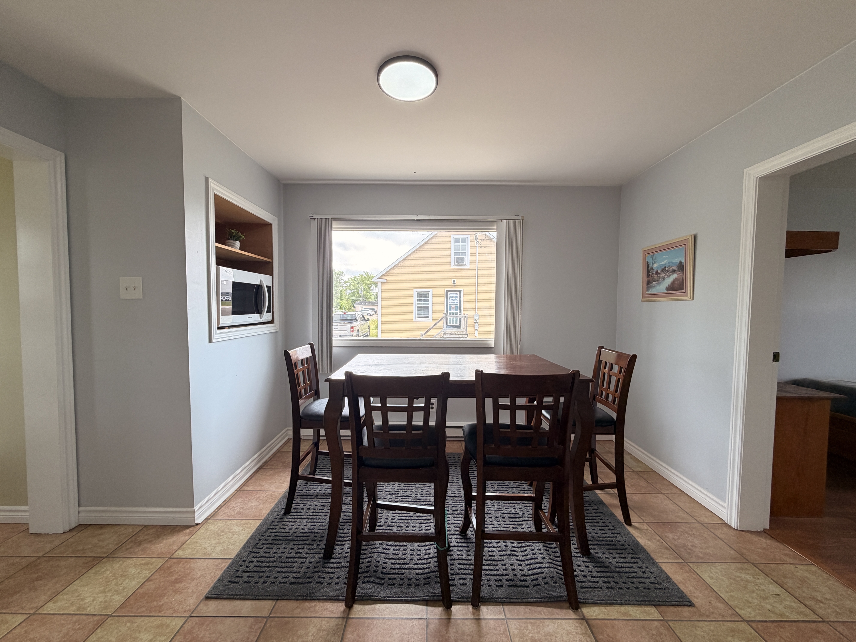 1283 Mountain Road - FEMALE ONLY Upstairs Room 1 photo 10