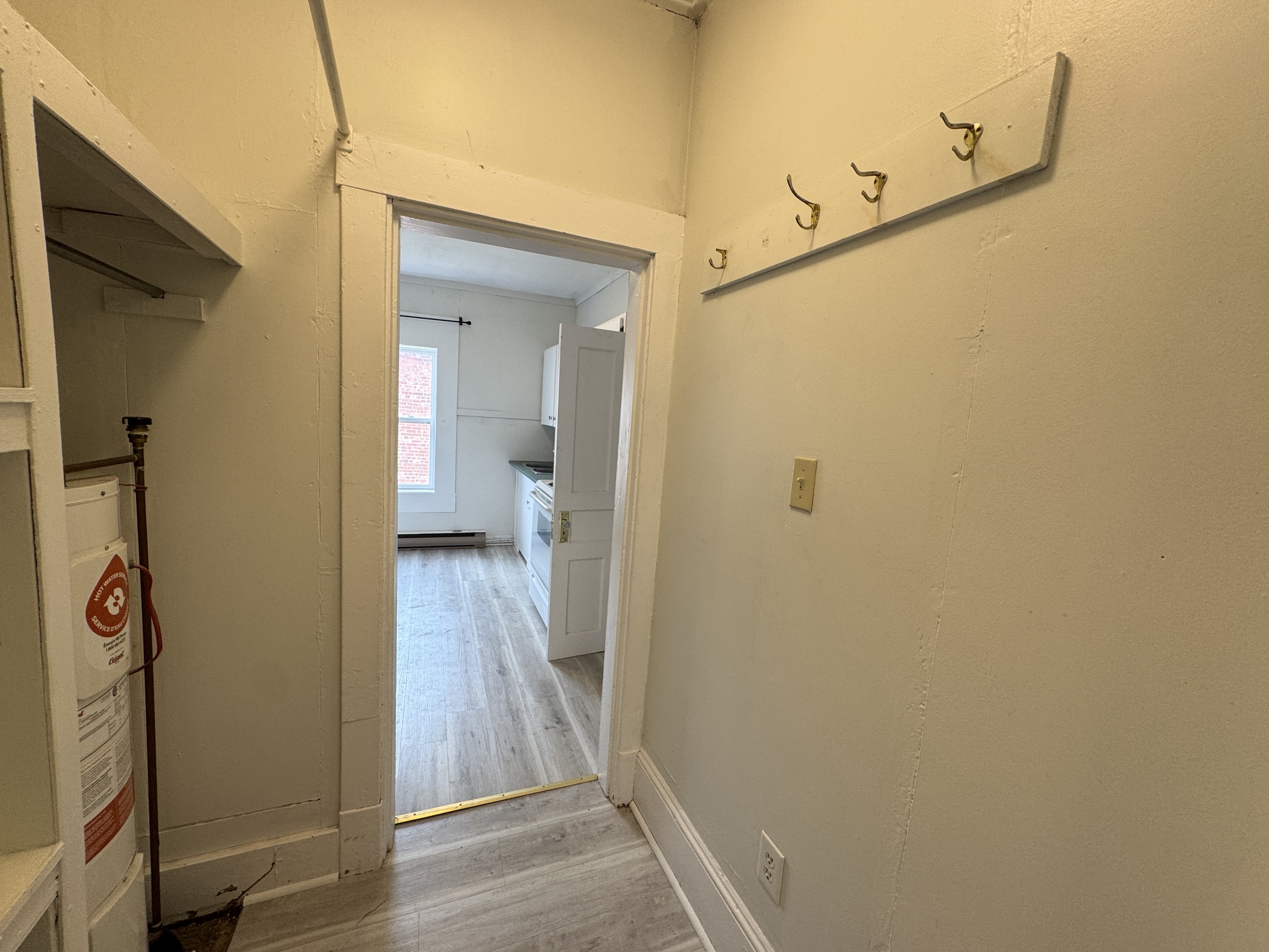 9 Lorne Street - 2 photo 7