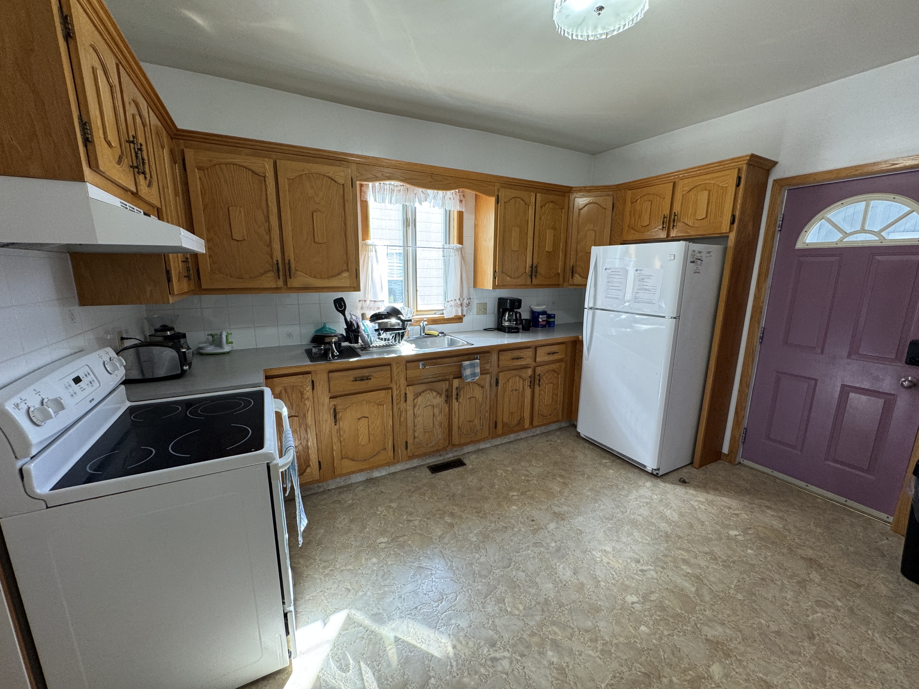 42 Enterprise Street - Room 3 photo 7