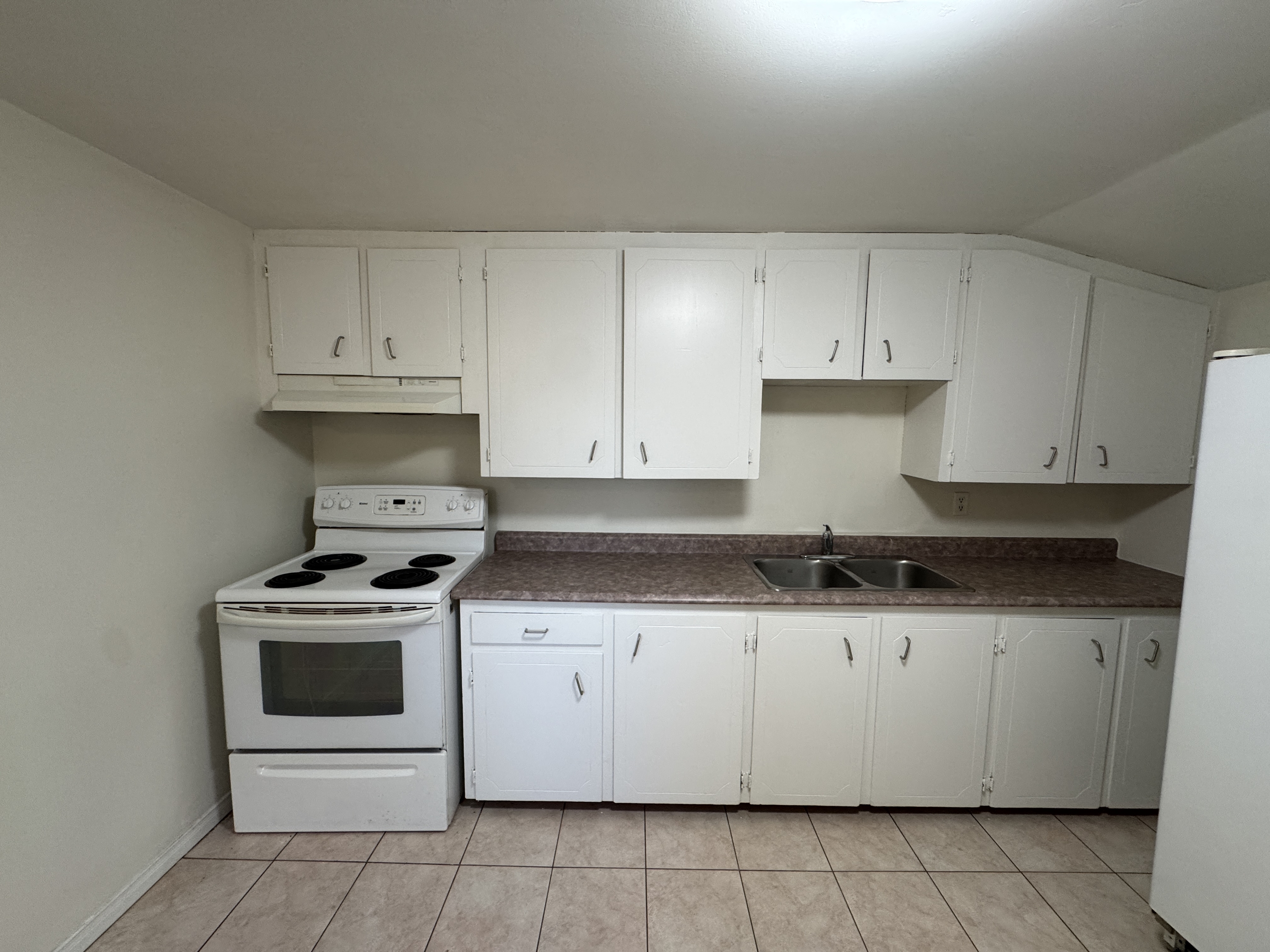195-197 Elmwood Drive - 195-4 photo 11