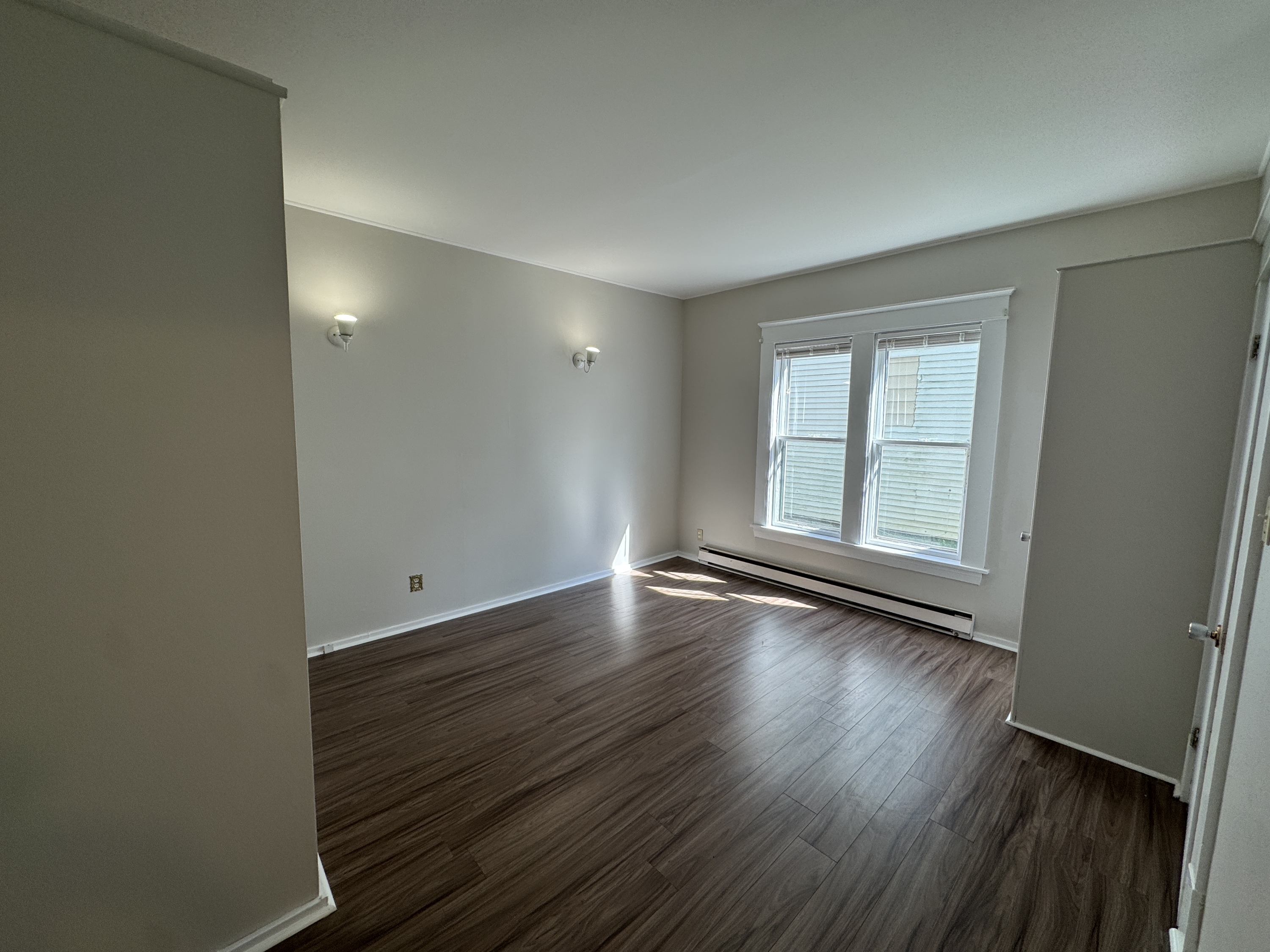 180 Wesley Street - 3 photo 4