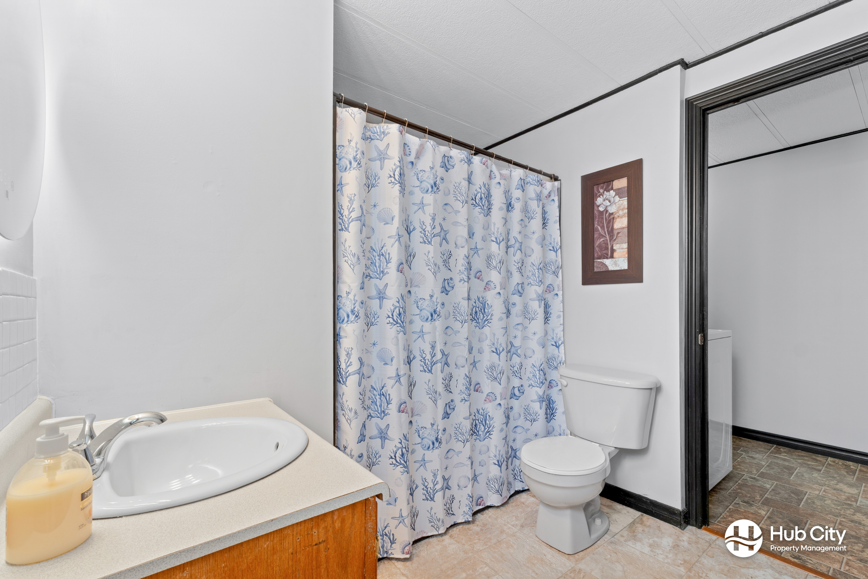 30 Glebe Avenue photo 11
