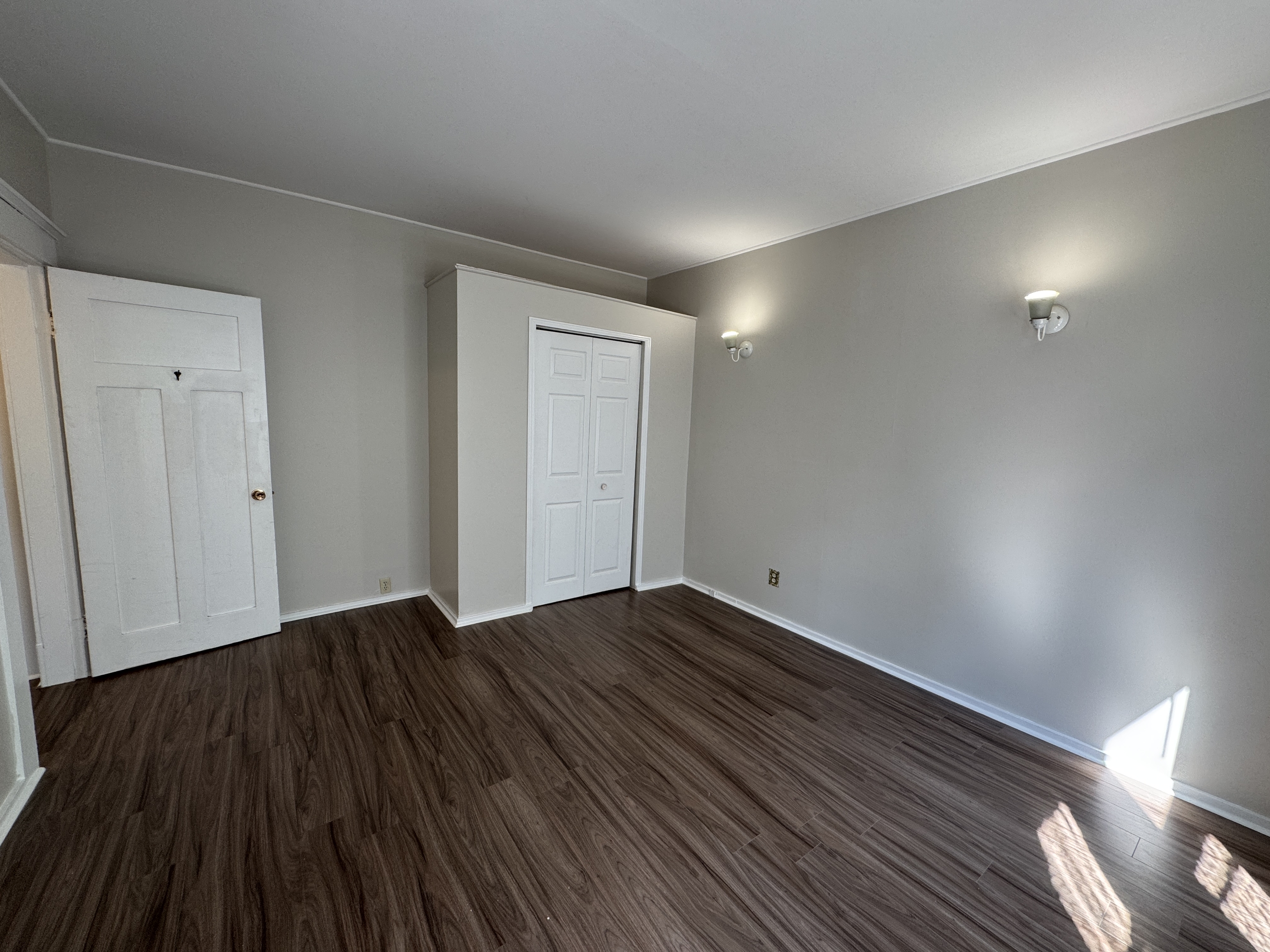 180 Wesley Street - 3 photo 5