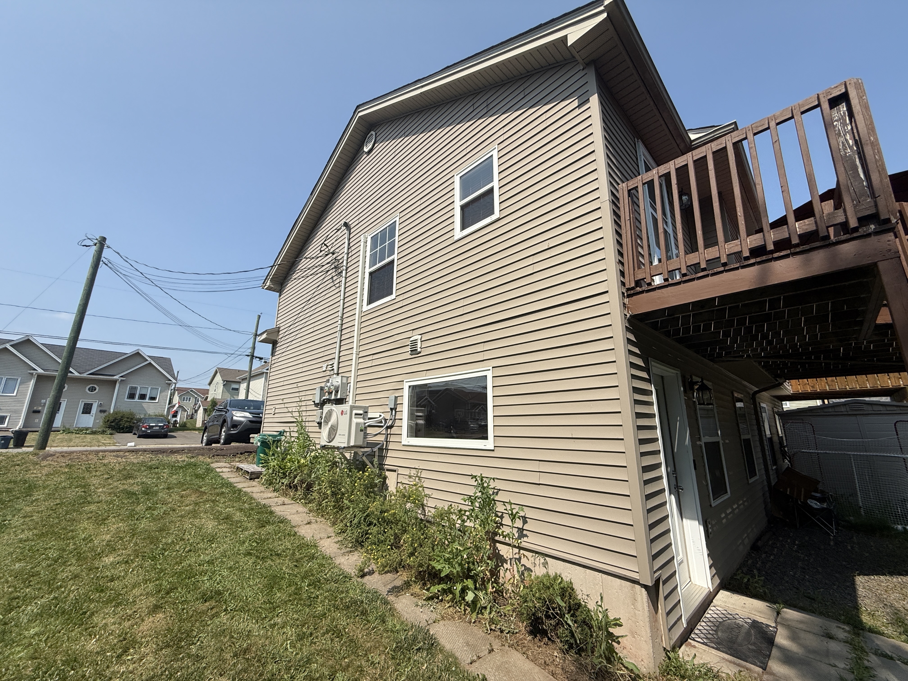 64 Danny Street photo 33