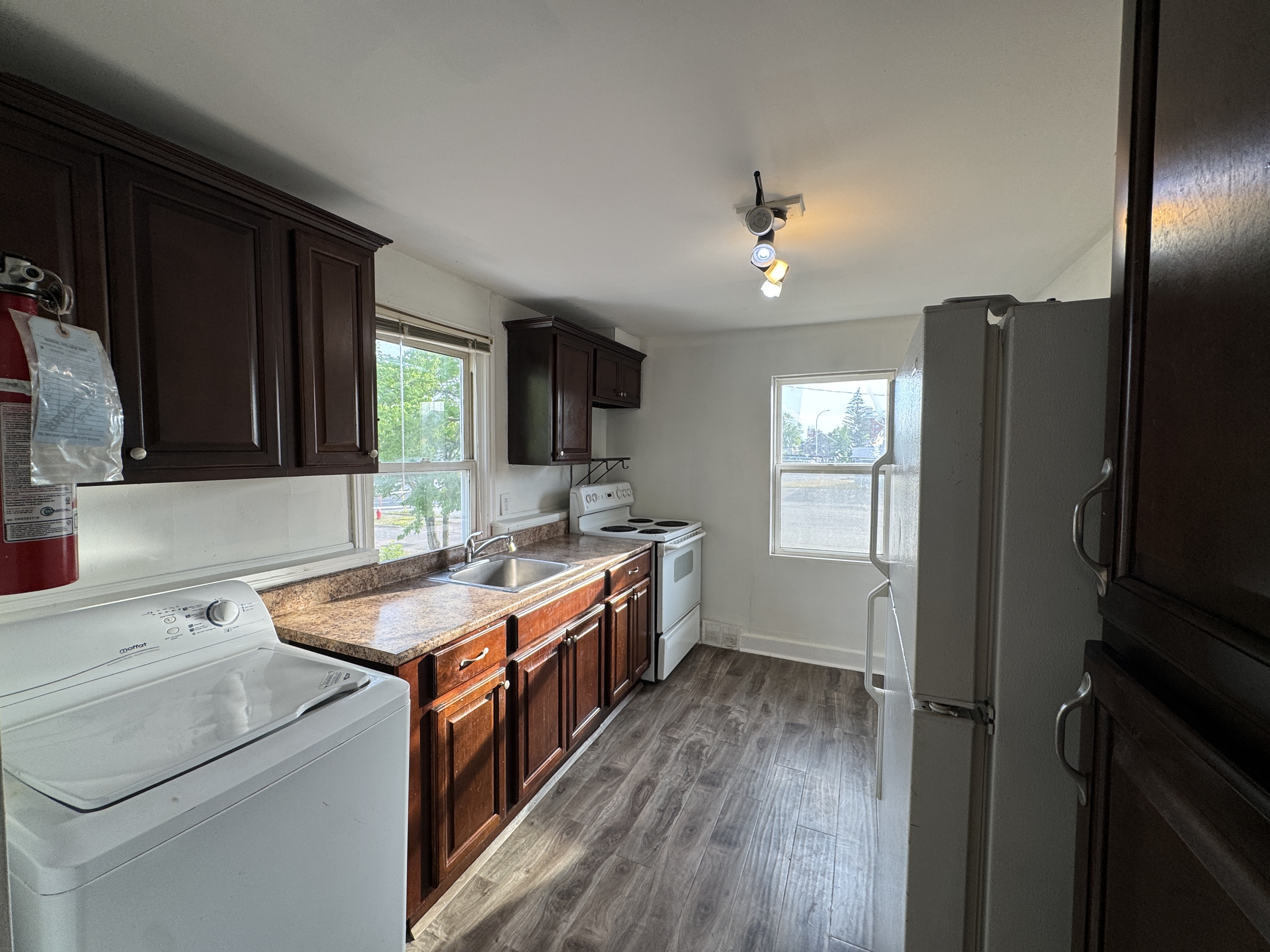 13 Reade Street - Upstairs photo 1