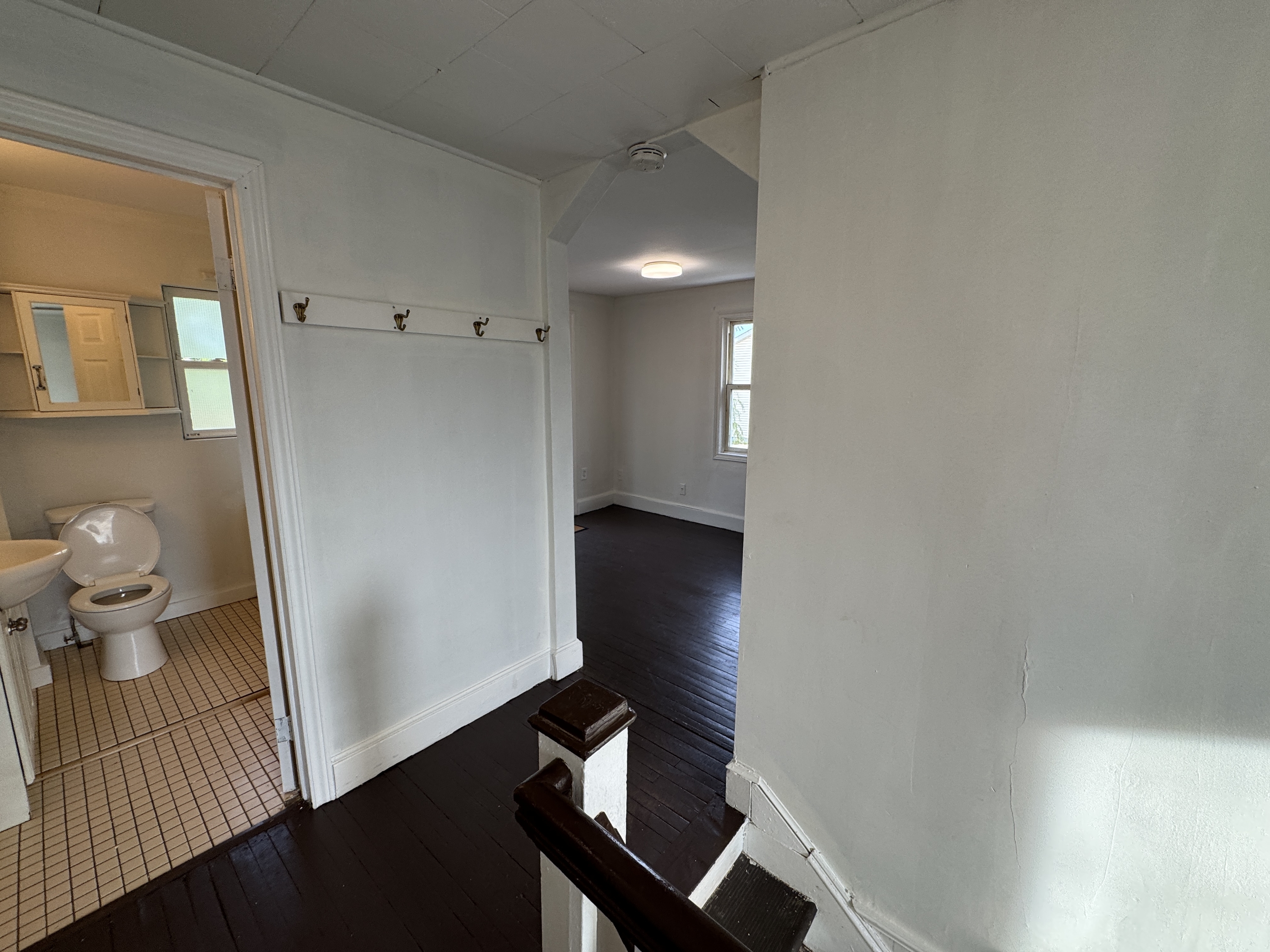 13 Reade Street - Upstairs photo 12