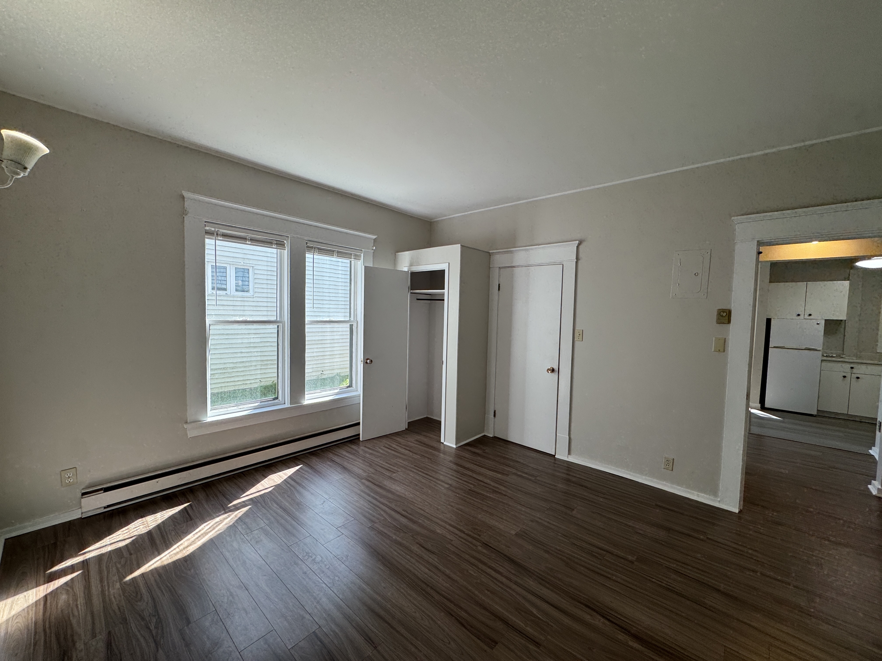 180 Wesley Street - 3 photo 6