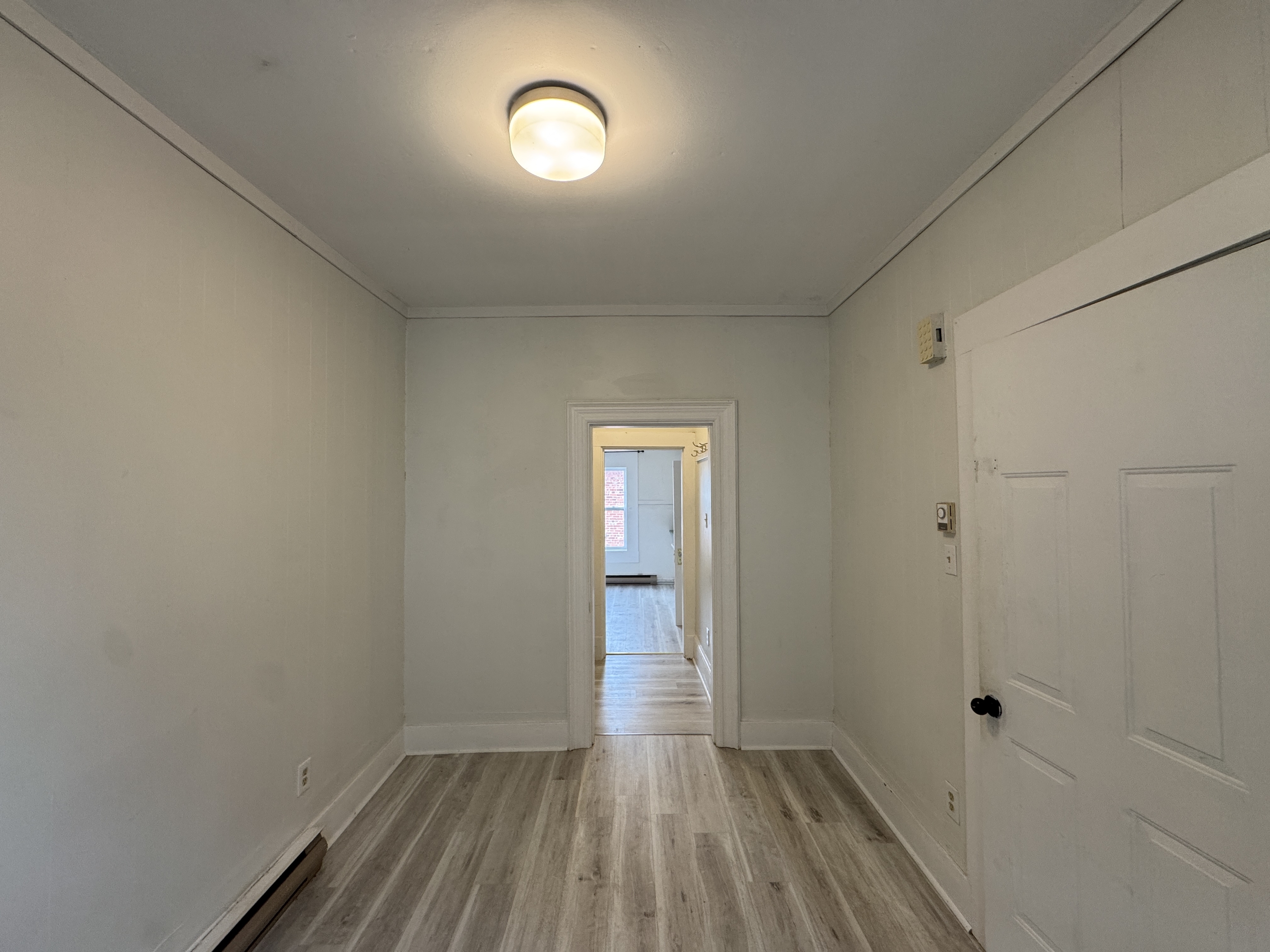 9 Lorne Street - 2 photo 5
