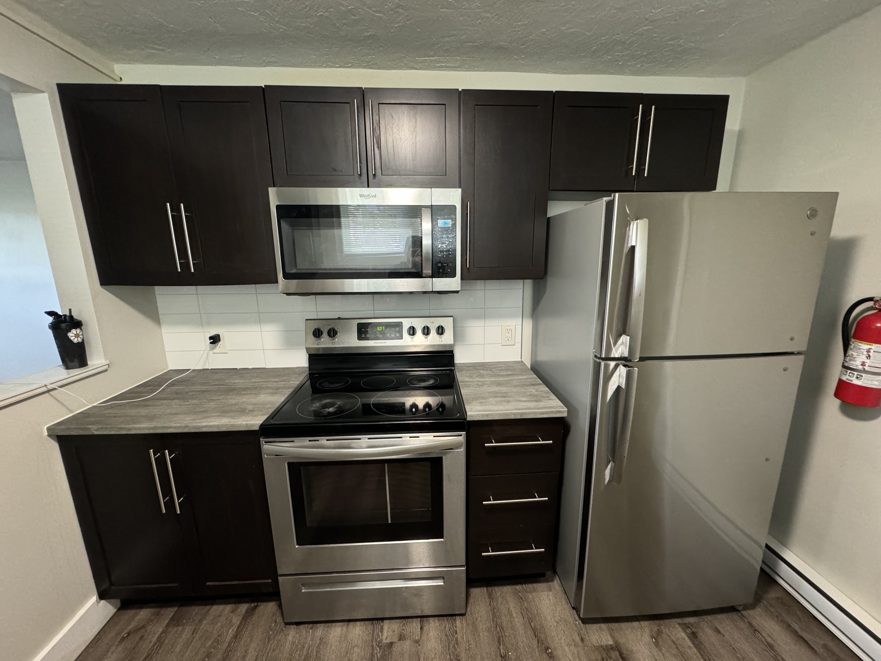 3 Byng Court - 1